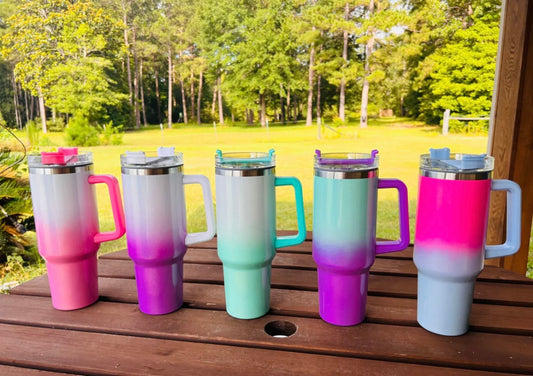 40 oz Tumbler with handle ombre